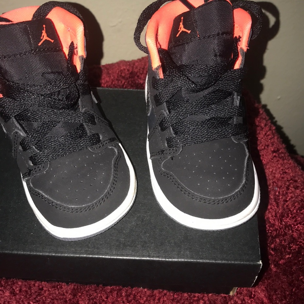 Jordan 1 Retro High BT